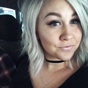 Meet your Posher, Lindsey